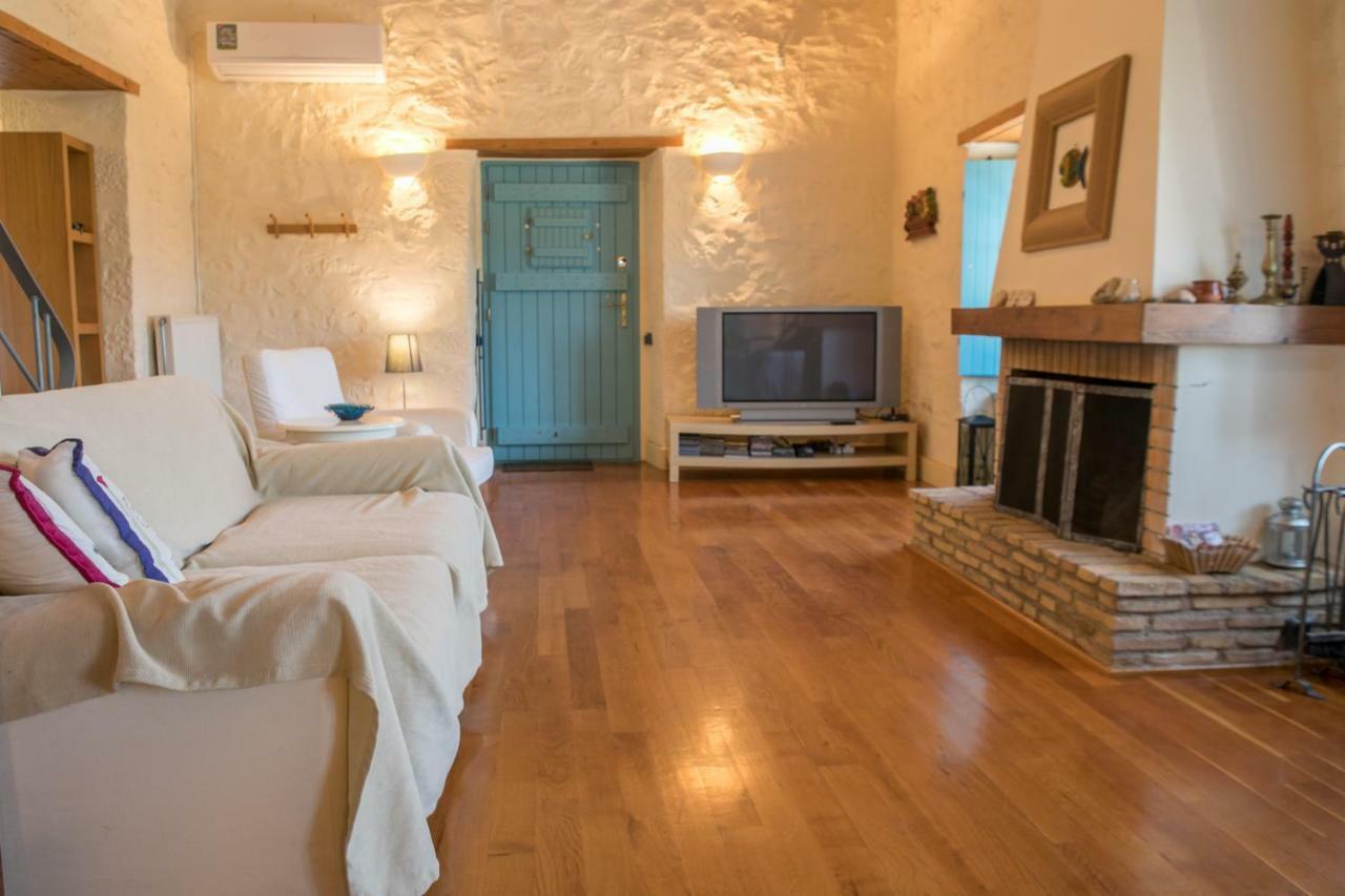 Villa Smaragda Liménion Exterior foto